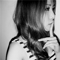 女人黑白头像
