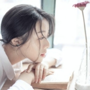 思念侧脸女头图片