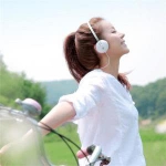 快乐轻松放飞自我女头图片