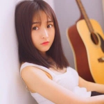 清新心事重重的文艺女头图片