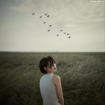 短发伤感女头图片