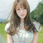 清新有故事的姑娘头像图片