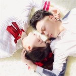 真人甜蜜穿礼服情头图片