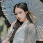 清冷真人古风打伞女头图片