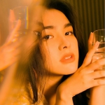 文艺怀旧孤独伤感女头