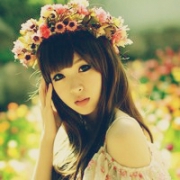 唯美小清新女生戴花环QQ头像图片