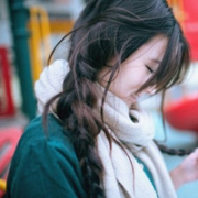 清新伤感意境唯美女头图片