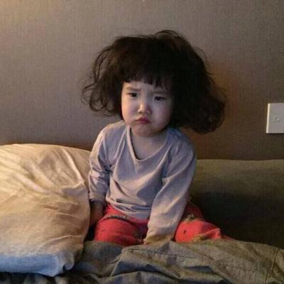 QQ头像搞怪小孩