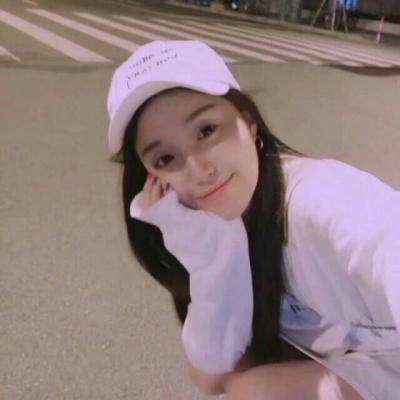 QQ头像时尚气质女头