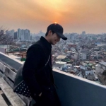 阳光干净帅哥高清头像图片