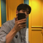 温柔阳光帅气的暖男头像图片