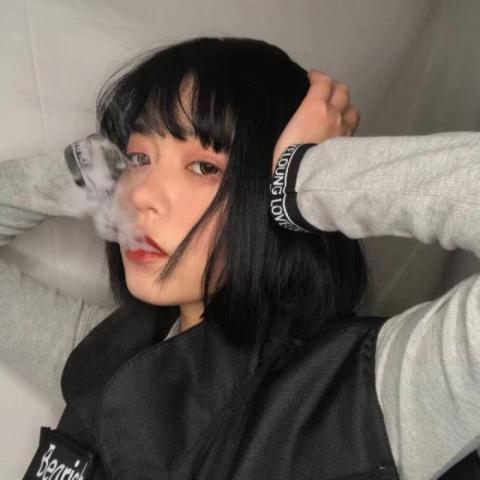 QQ头像超拽女生霸气范