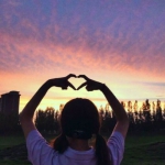 优质真人唯美一对两张情头图片