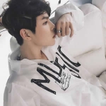 QQ头像男帅气冷酷