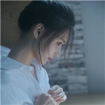 漂亮的清新女头侧脸图片