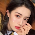 精致时尚的女生头像图片