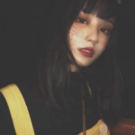时尚有意境的头像女生