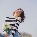 唯美的带花小清新女头图片