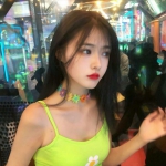 漂亮的女生照片时尚头像