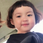 可爱萌娃高清网红系列的女头图片