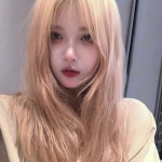 微信好看高清的时尚女生真人头像图片