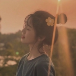 微信清新女生气质优雅高清头像图片