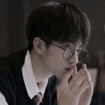 真实清新干净高清的男生好看头像图片