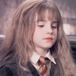 哈利波特一男一女每人一张高清情头