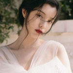 2024好看高清又清晰的女生QQ头像图片