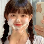 可爱高清脸上有泡沫仙女头像图片