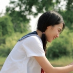 一男一女一左一右高清甜蜜情头图片