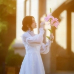 微信唯美好看高清的复古优雅女人头像图片