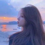 微信高清浅蓝色唯美女头图片