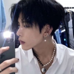 2024最流行微信头像帅哥图片