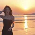 女人唯美海边夕阳伤感头像图片